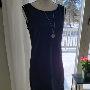 Lou & Grey knee-length dress